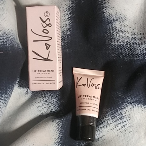 PICK 5 FOR 25 K. VOSS LIP TREATMENT IN RASPBERRY - Picture 2 of 2